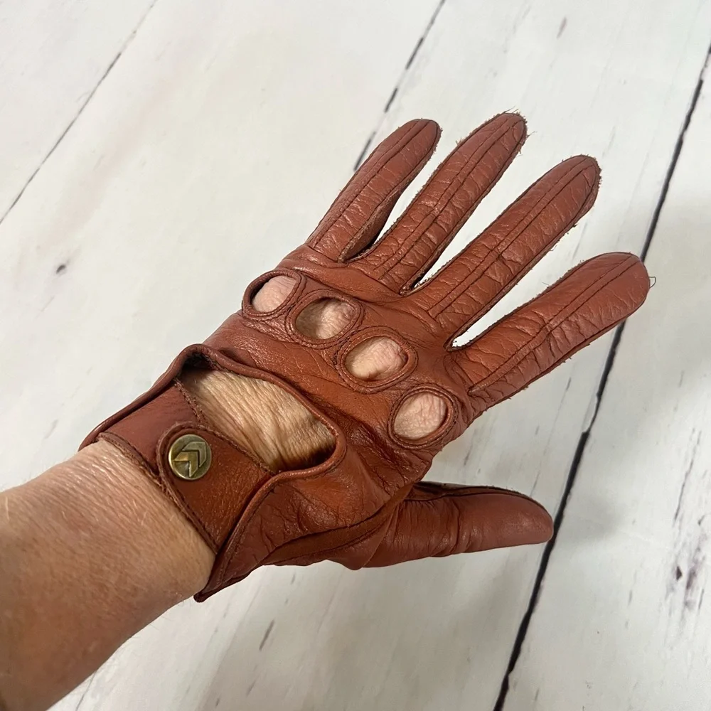 Vintage Isotoner Leather Driving Gloves - Picture 8 of 14